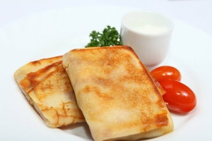 №721 / Блинчики с ветчиной и сыром